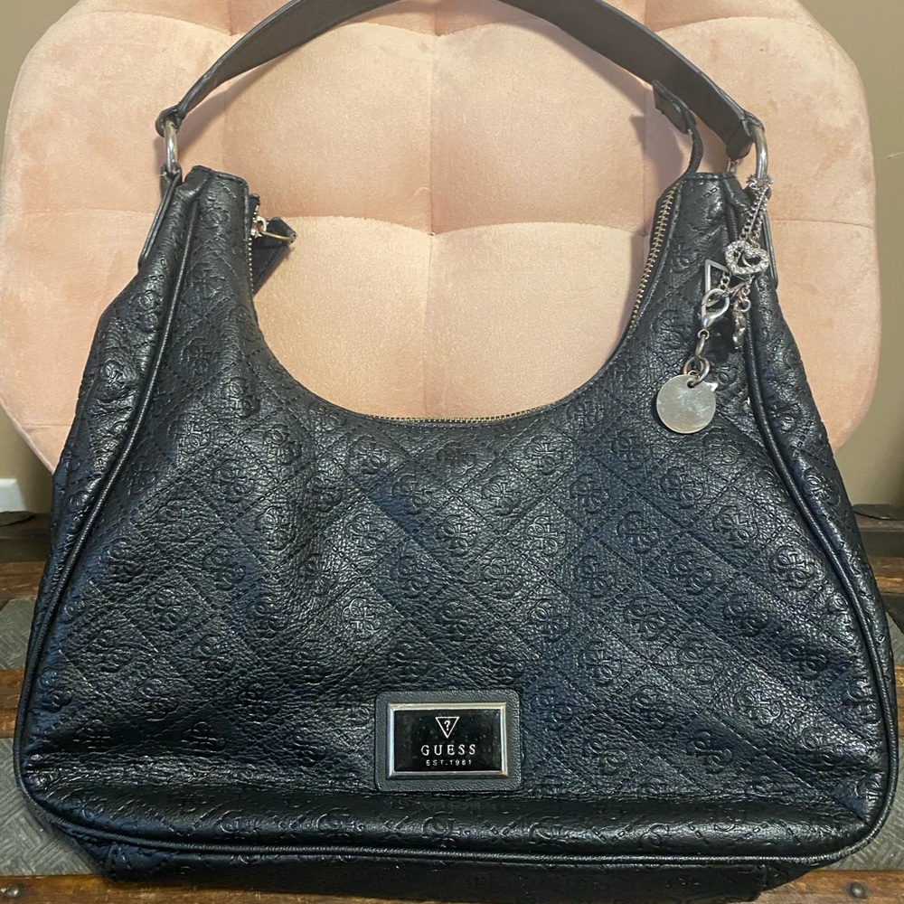 Beautiful black leather Guess purse